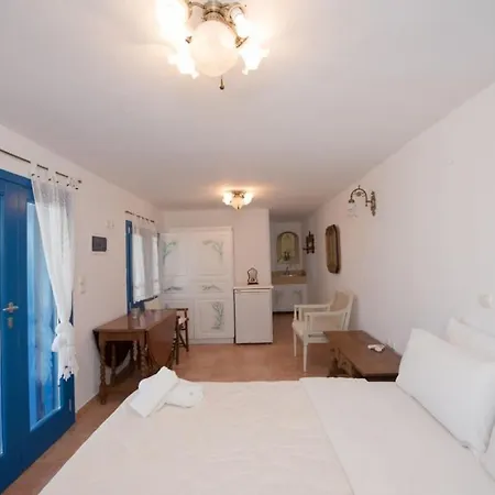 Villa With Sea View Вилла Фтелия